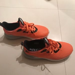 Adidas bounce sneakers